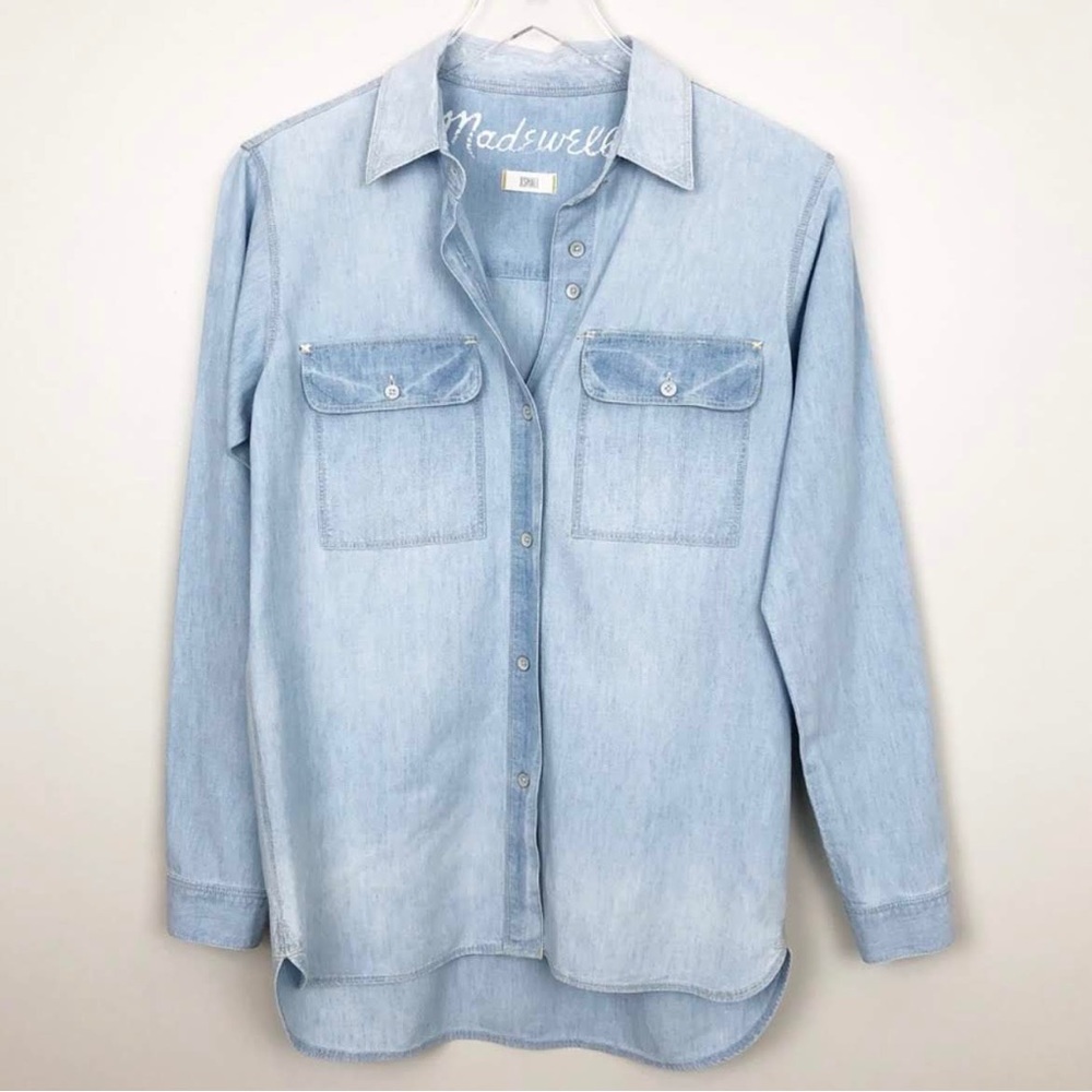 Madewell Lightweight Chambray Button-Down Shirt - image 2